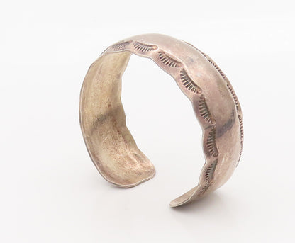 925 Sterling Silver Vintage Bracelet TRACY NAVAJO Swirly Etched Spikes  BT10294