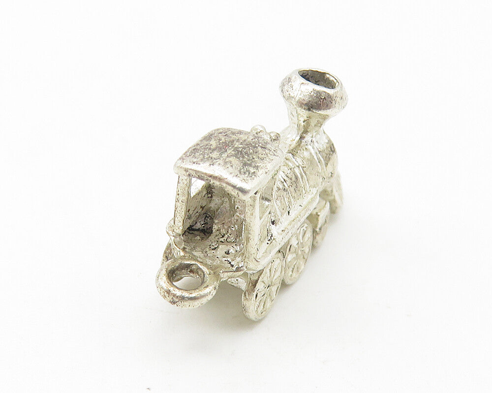 925 Sterling Silver  Vintage Petite Shiny Steam Train Motif Pendant  PT8909