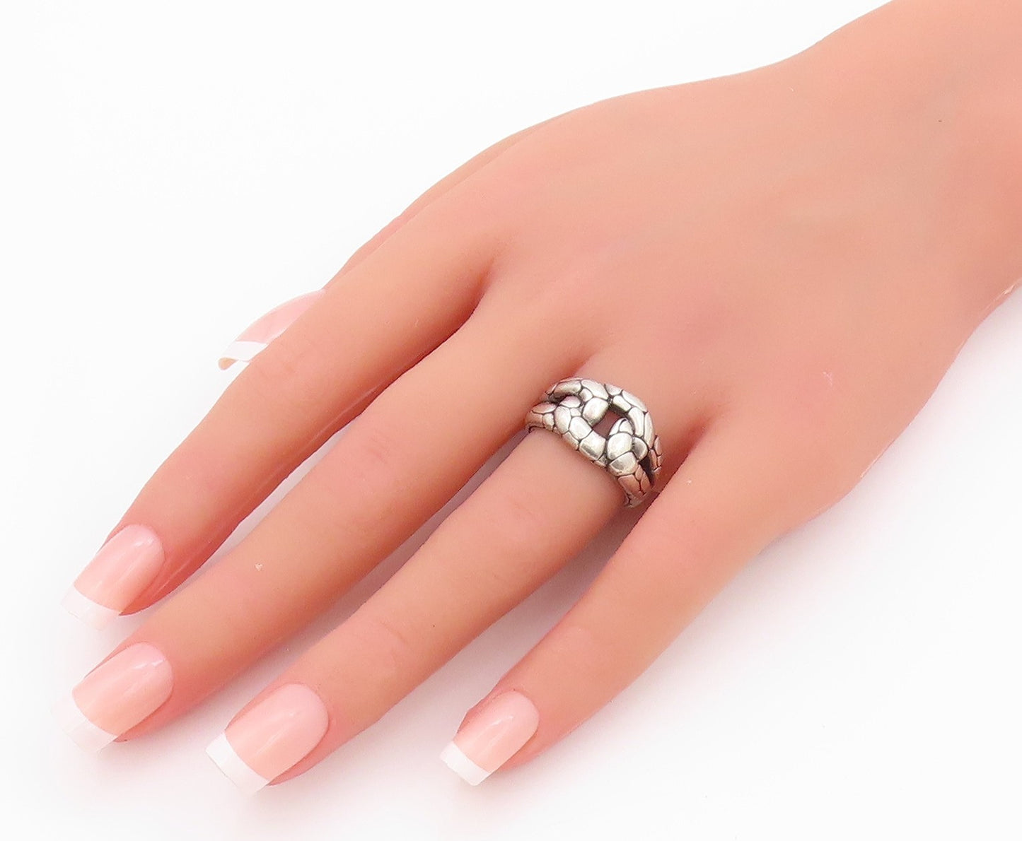 925 Sterling Silver Vintage Ring Dark Tone Snake Skin Design Cut  SZ 6  RG32249