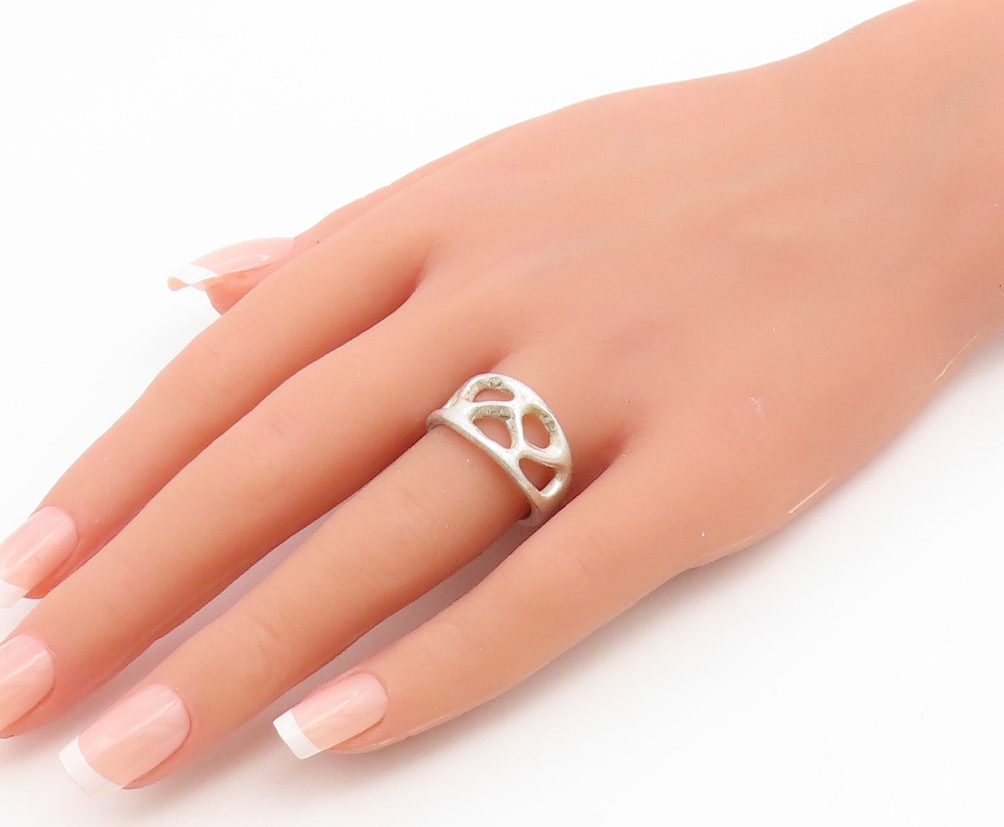 925 Sterling Silver Vintage Ring Chunky Geometric Cutout Band  Sz 7.5  RG36775