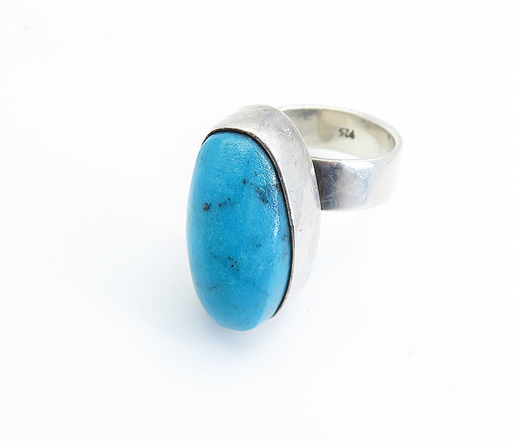 925 Sterling Silver  Vintage Turquoise Shiny Oval Cocktail Ring Sz 8.5  RG7160