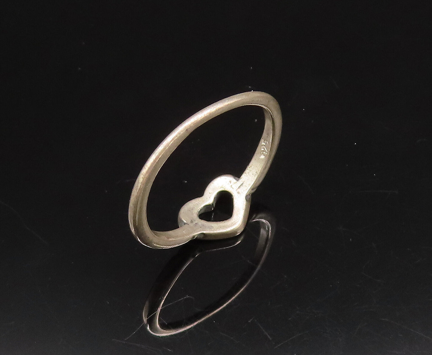 925 Silver  Vintage Minimalist Dainty Open Love Heart Ring Sz 6.25  RG26074