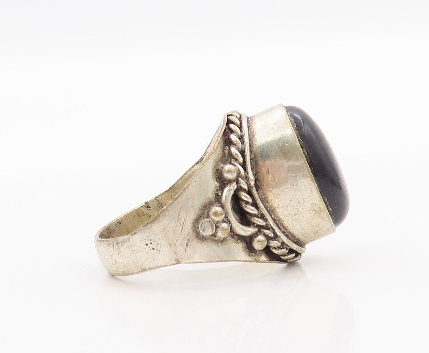 925 Sterling Silver Vintage Ring Roped Carved Oval Cabochon Onyx  Sz 9.5 RG28249
