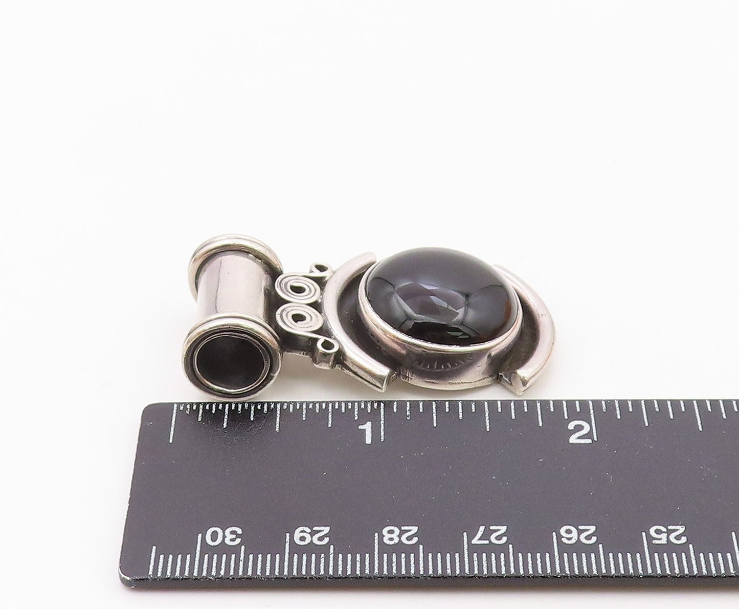 925 Sterling Silver  Vintage Heavy Cabochon Cut Black Onyx Pendant  PT15778
