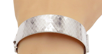 ENGLAND 925 Sterling Silver  Vintage Diamond Pattern Bangle Bracelet  BT3339