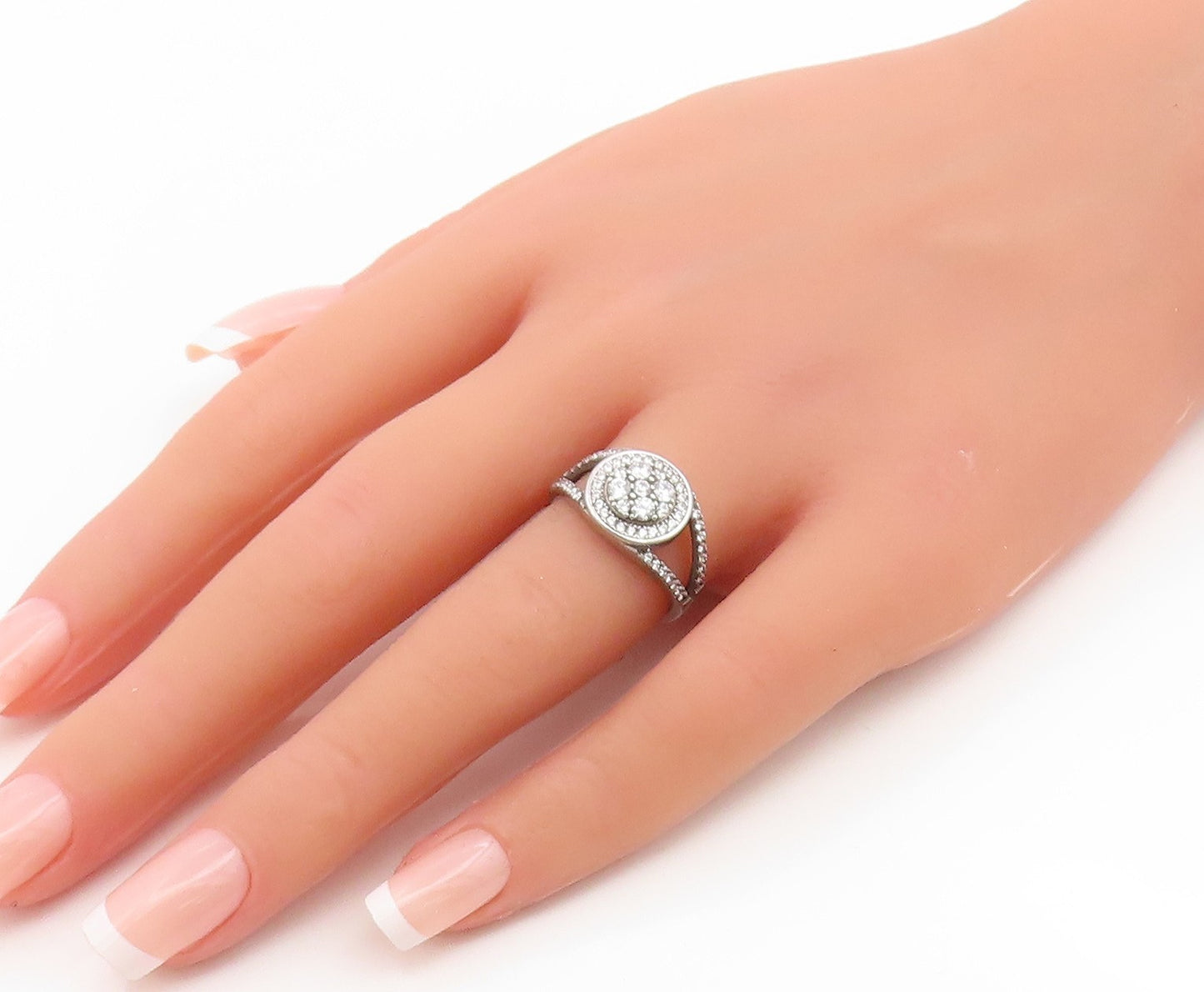 925 Sterling Silver Vintage Ring Sparkling CZ Elegant Split Band  Sz 6  RG35125