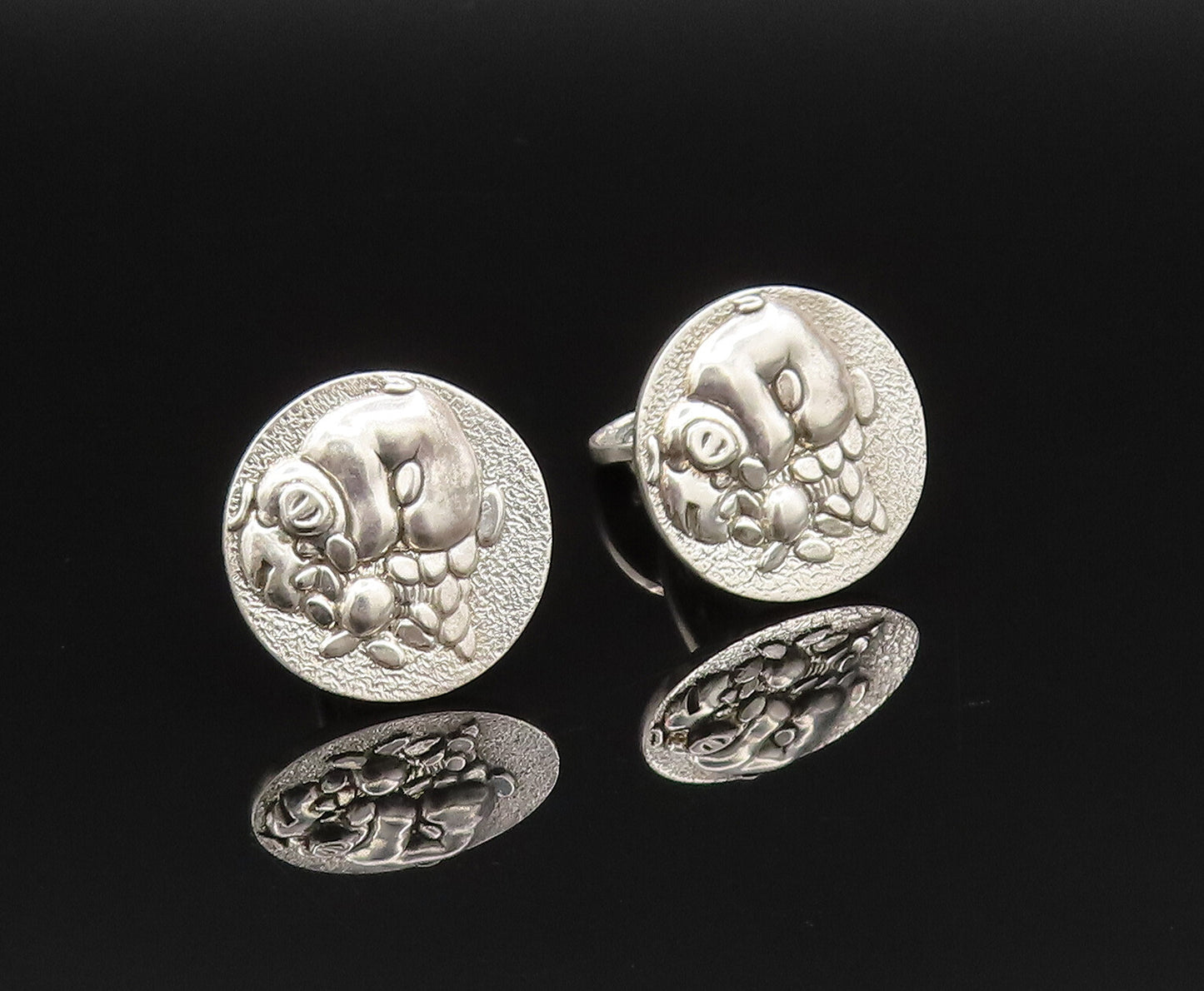 DESIGNER 925 Sterling Silver Vintage Pig Hugging Treasure Cuff Links TR3407