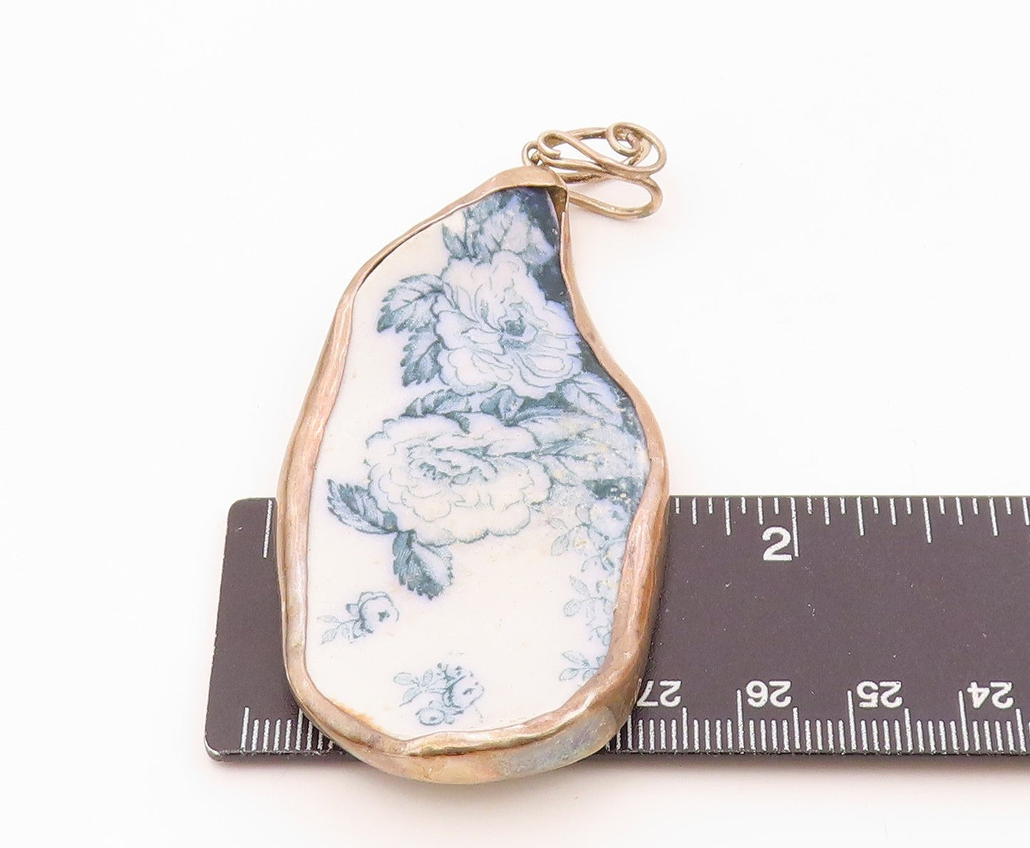 925 Sterling Silver  Vintage Blue Floral Detail Swirl Bail Pendant  PT11491