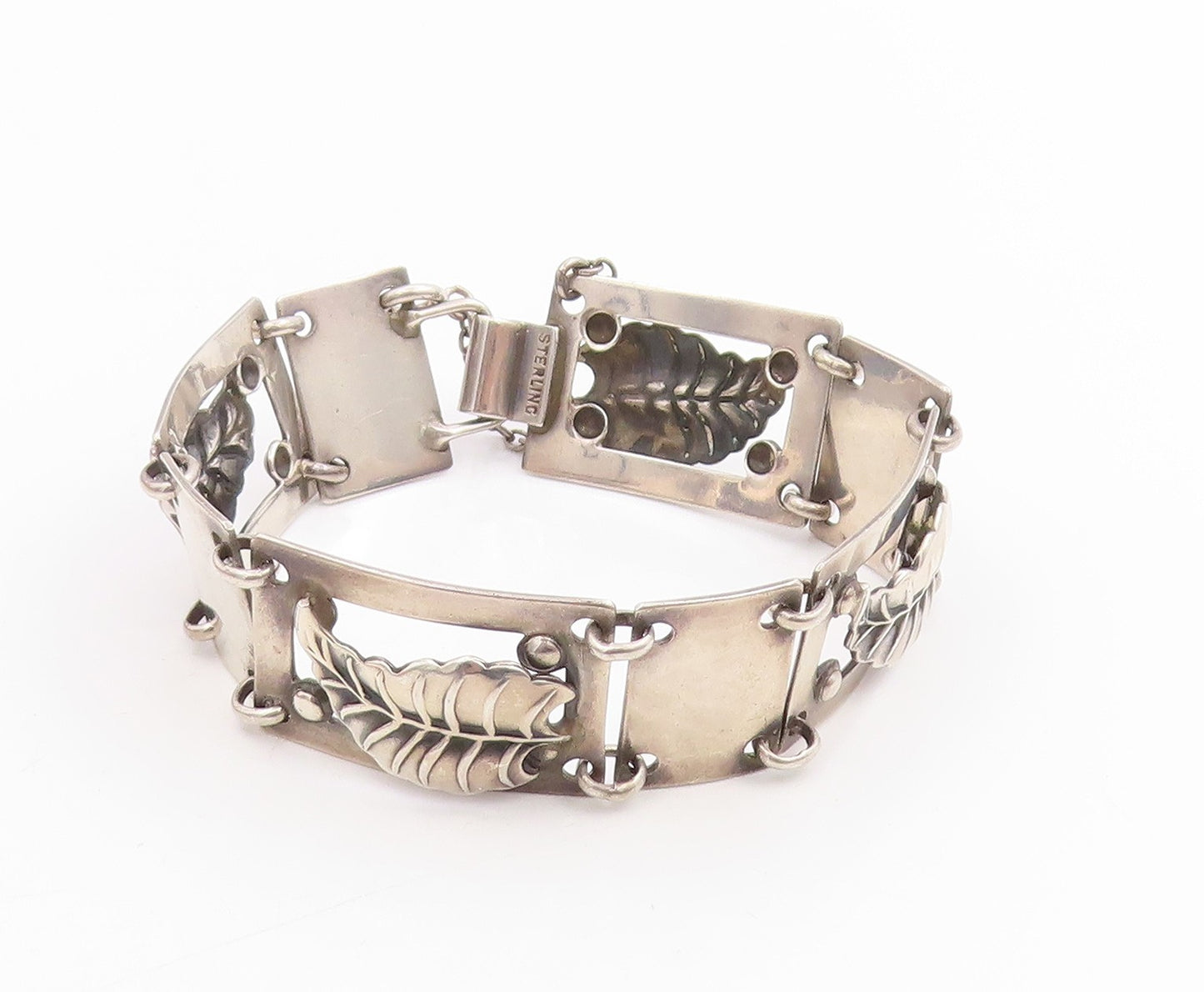 925 Sterling Silver Vintage Bracelet Carved Floral Leaf Panel Link Chain BT11479