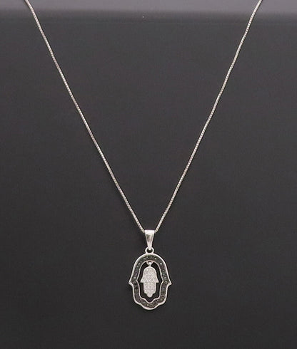 925 Sterling Silver Vintage Necklace Minimalist Inlay Onyx & Topaz Hamas  NE4241