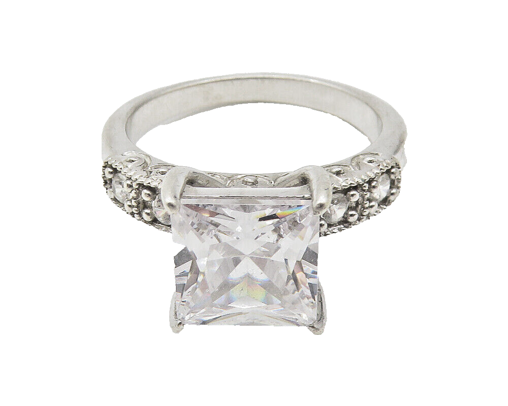 925 Sterling Silver  Cubic Zirconia Solitaire With Accents Ring Sz 7  RG11054