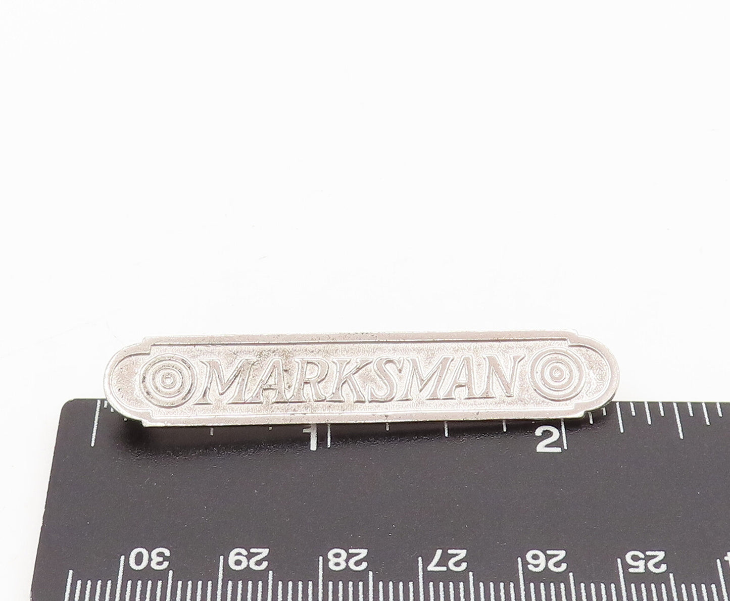 925 Sterling Silver  Vintage MARKSMAN Carved Raised Edge Brooch Pin  BP10434