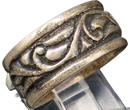 925 Sterling Silver  Vintage Carved Vine Swirl Band Ring Sz 7.5  RG25778