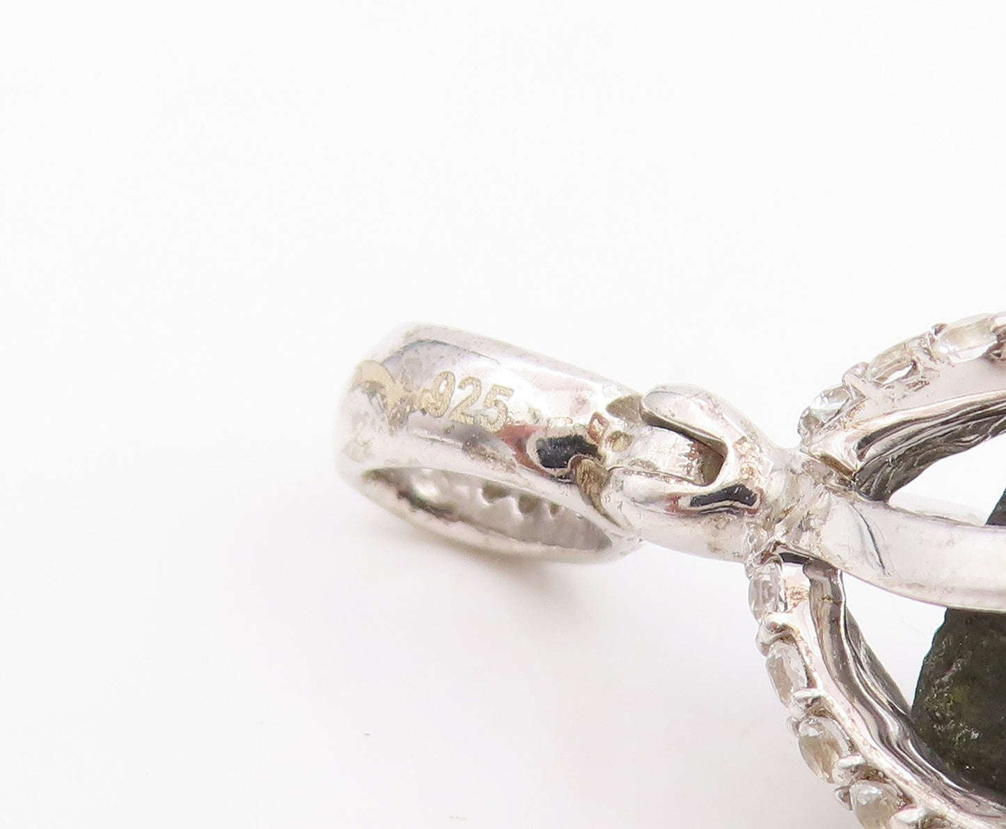 925 Sterling Silver Vintage Pendant Sparkling CZ Caged Gemstone Charm   PT25164