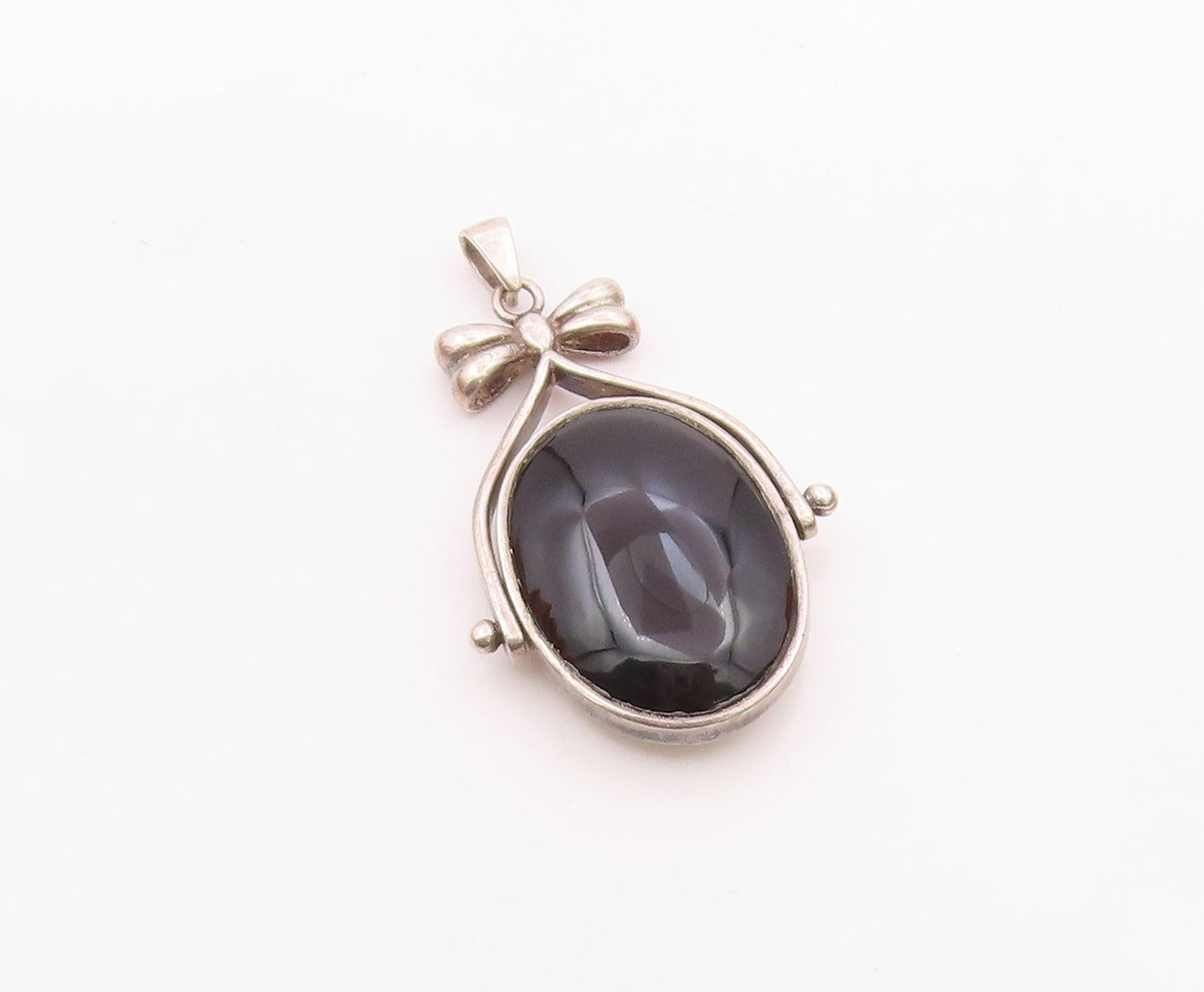 925 Silver  Vintage Double Side Mother Of Pearl & Black Onyx Pendant  PT21814