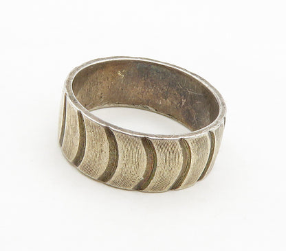 925 Sterling Silver  Vintage Curve Pattern Round Band Ring Sz 7  RG15686