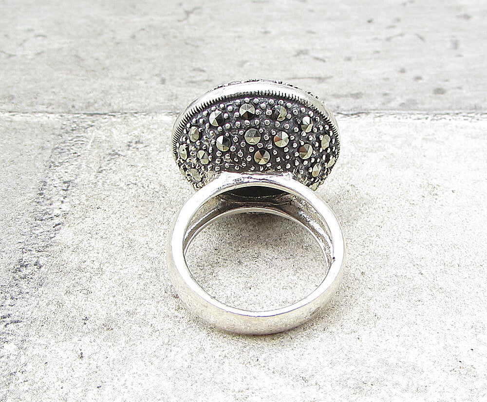 925 Silver  Peridot Cubic Zirconia & Marcasite Round Shield Ring Sz 7  RG1940