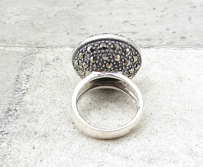 925 Silver  Peridot Cubic Zirconia & Marcasite Round Shield Ring Sz 7  RG1940