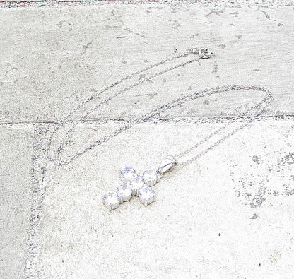 925 Sterling Silver  Faceted White Topaz Cross Pendant & Chain  PT1326