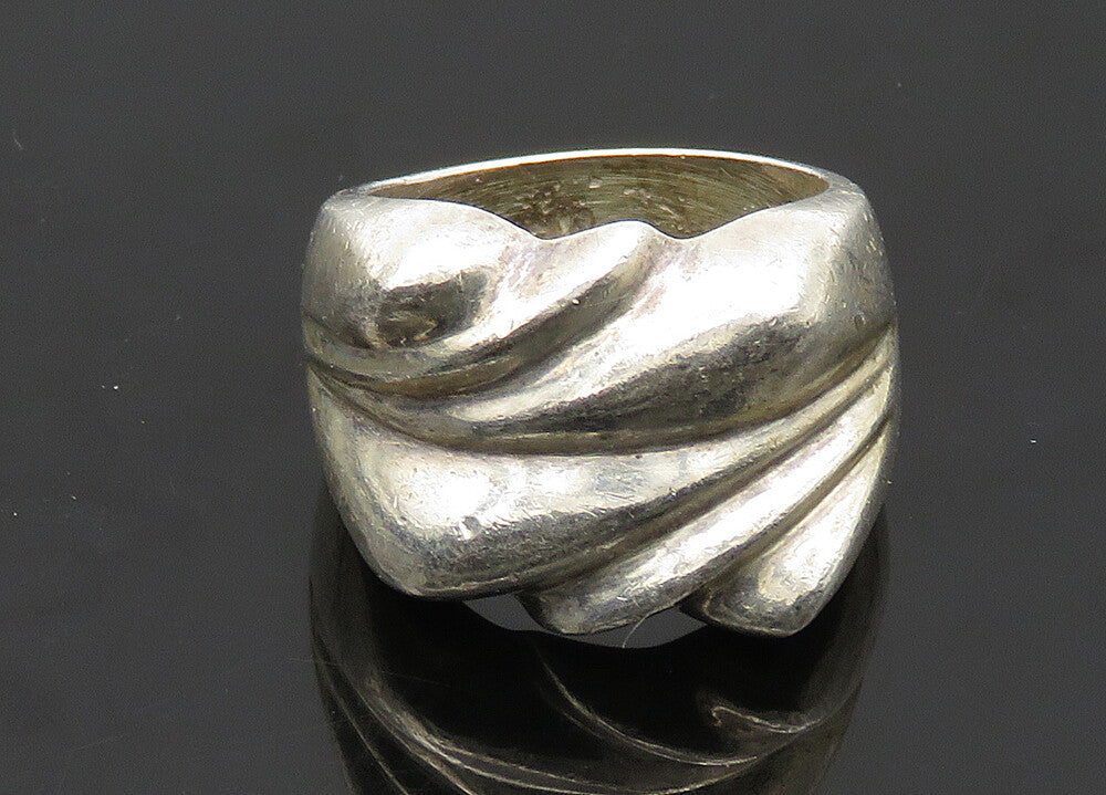 MEXICO 925 Sterling Silver  Vintage Sculpted Shiny Band Ring Sz 6  RG21942