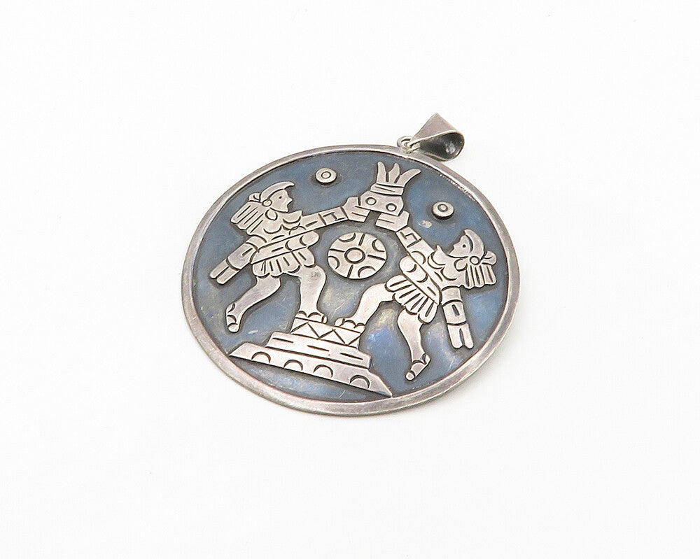 925 Sterling Silver  Vintage Oxidized Warriors Round Brooch Pin  BP7469