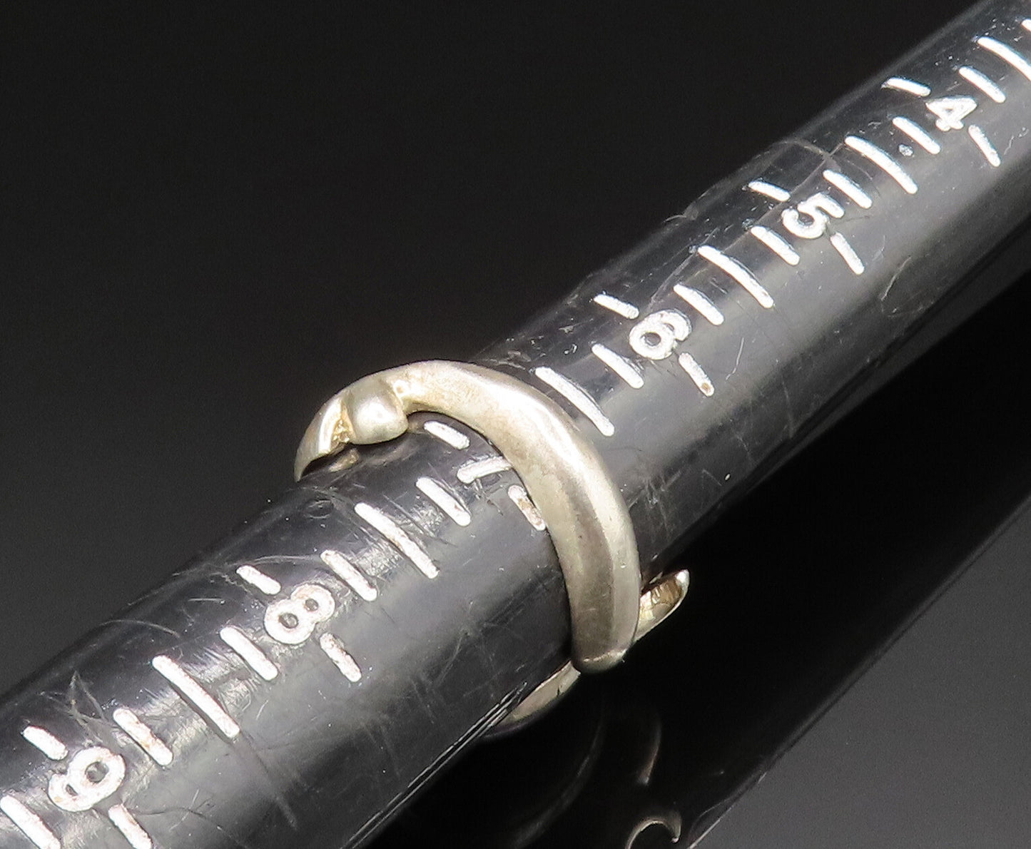 925 Sterling Silver  Vintage Cabochon Sodalite Swirl Bypass Ring Sz 7  RG25003