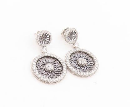 925 Sterling Silver Vintage Earrings CZ Intricate Open Circular Wheels  EG14021