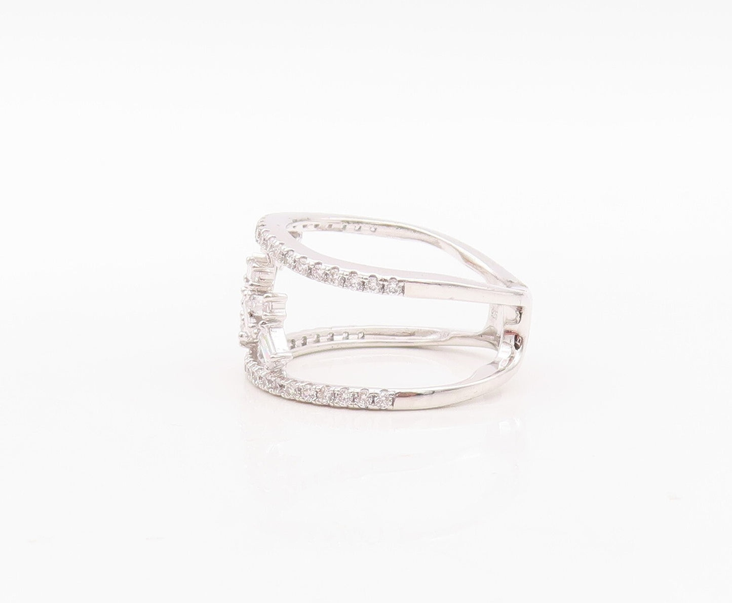 925 Sterling Silver Vintage Ring Brutalist Design Cutout CZ   Sz 7.5  RG29955