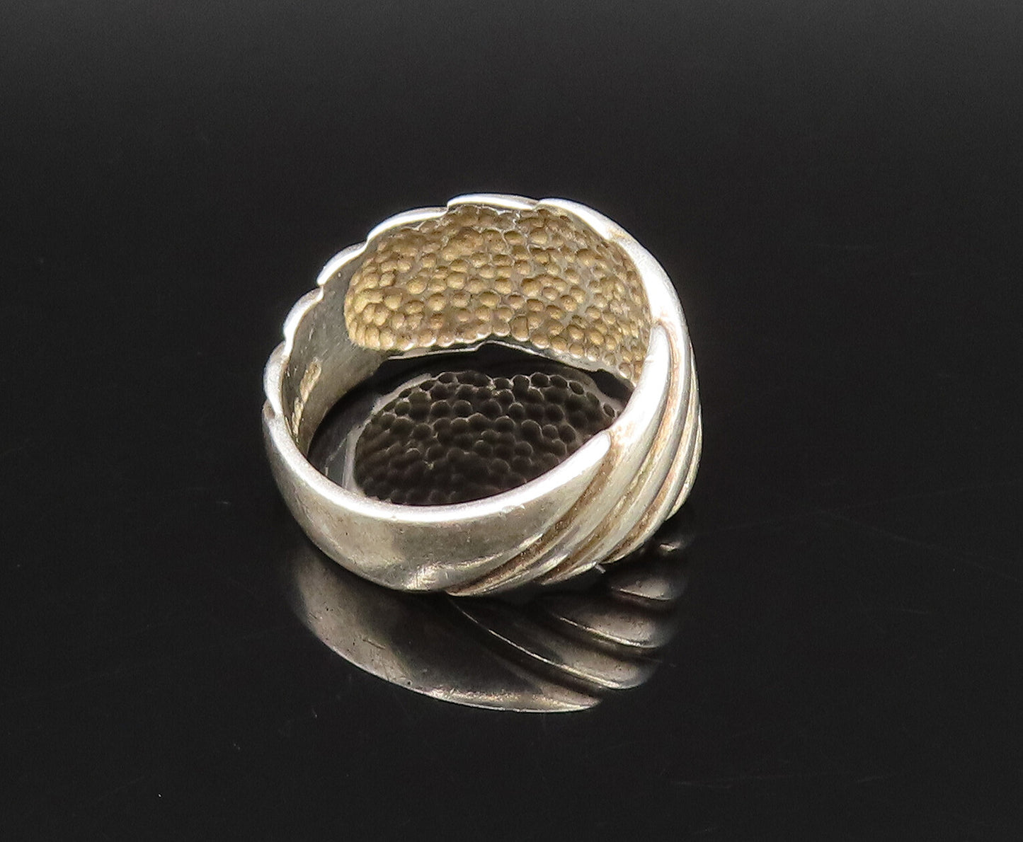 925 Silver  Vintage Fashionable Minimalist Ribbed Band Ring Sz 7  RG25880
