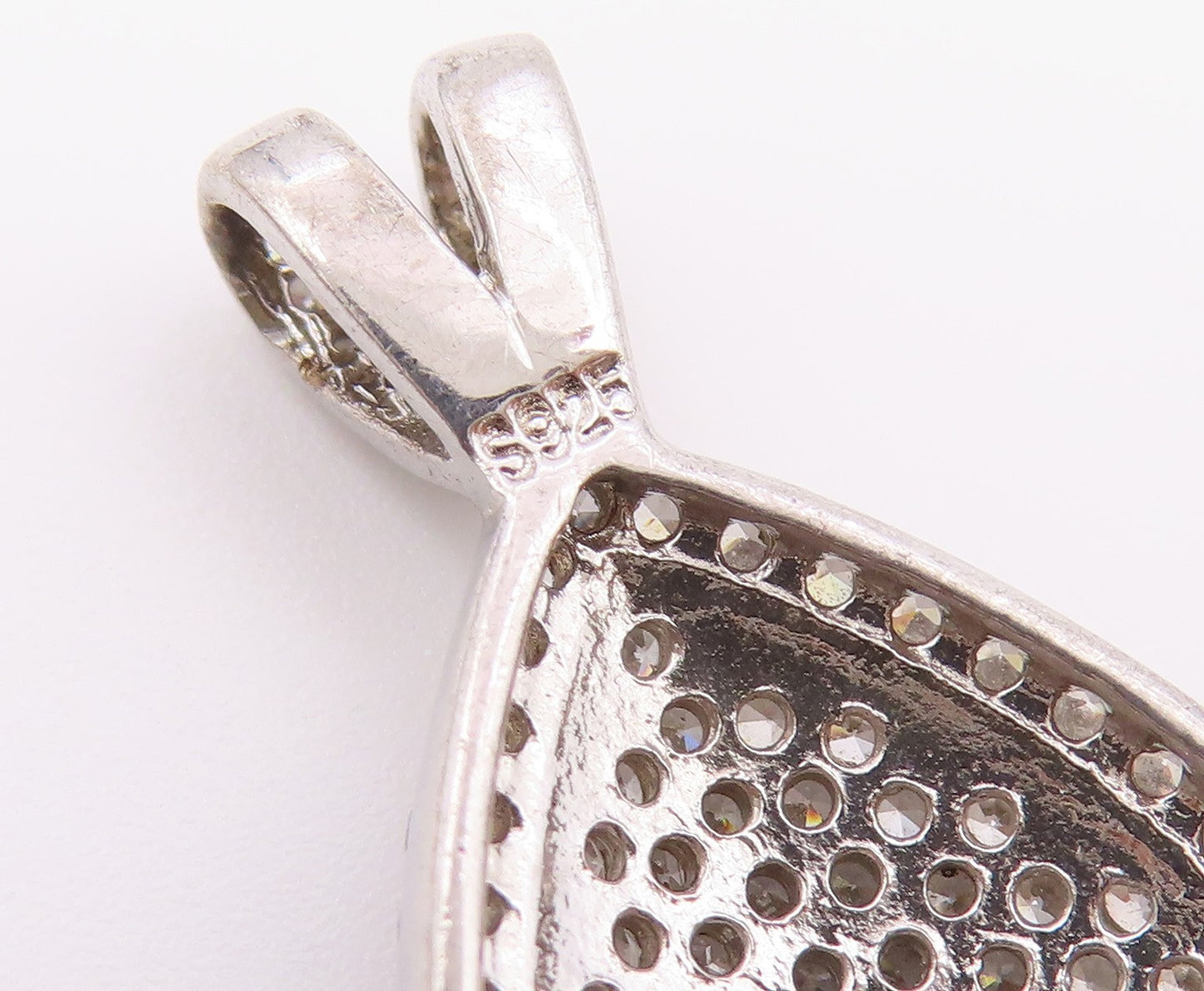 925 Sterling Silver Vintage Sparkly Cubic Zirconia Pear Shaped Pendant PT20943