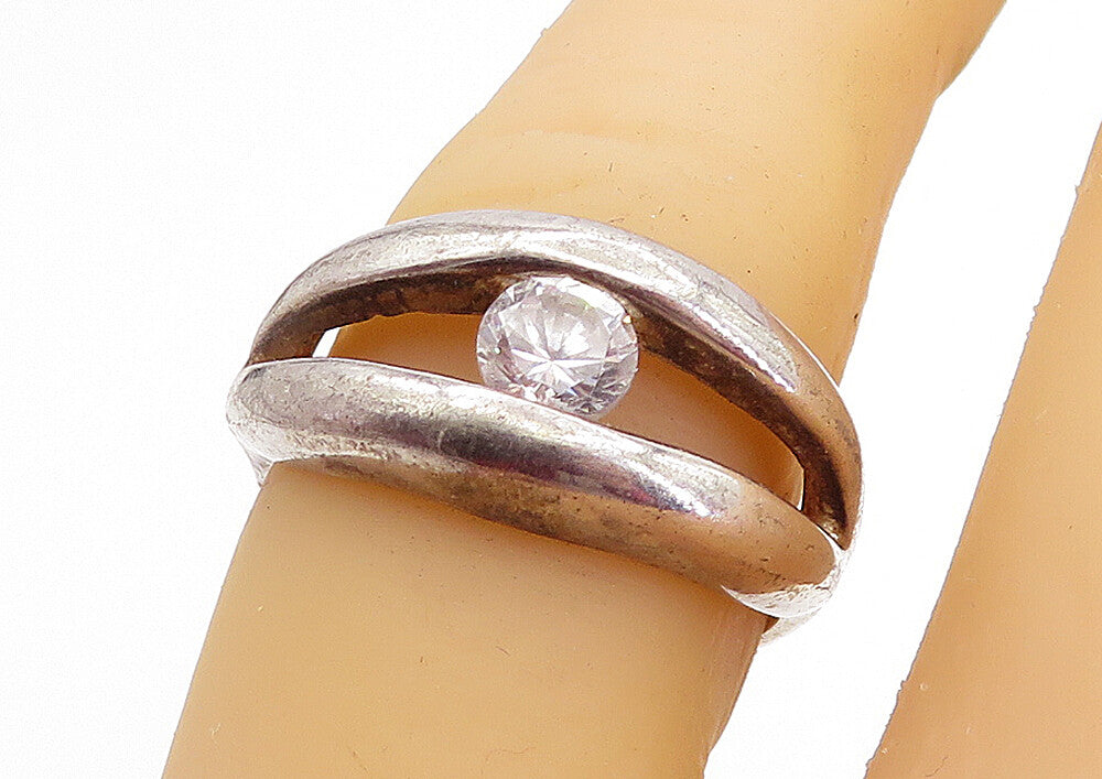 925 Sterling Silver Vintage Cubic Zirconia Shiny Split Band Ring Sz 7 RG5186