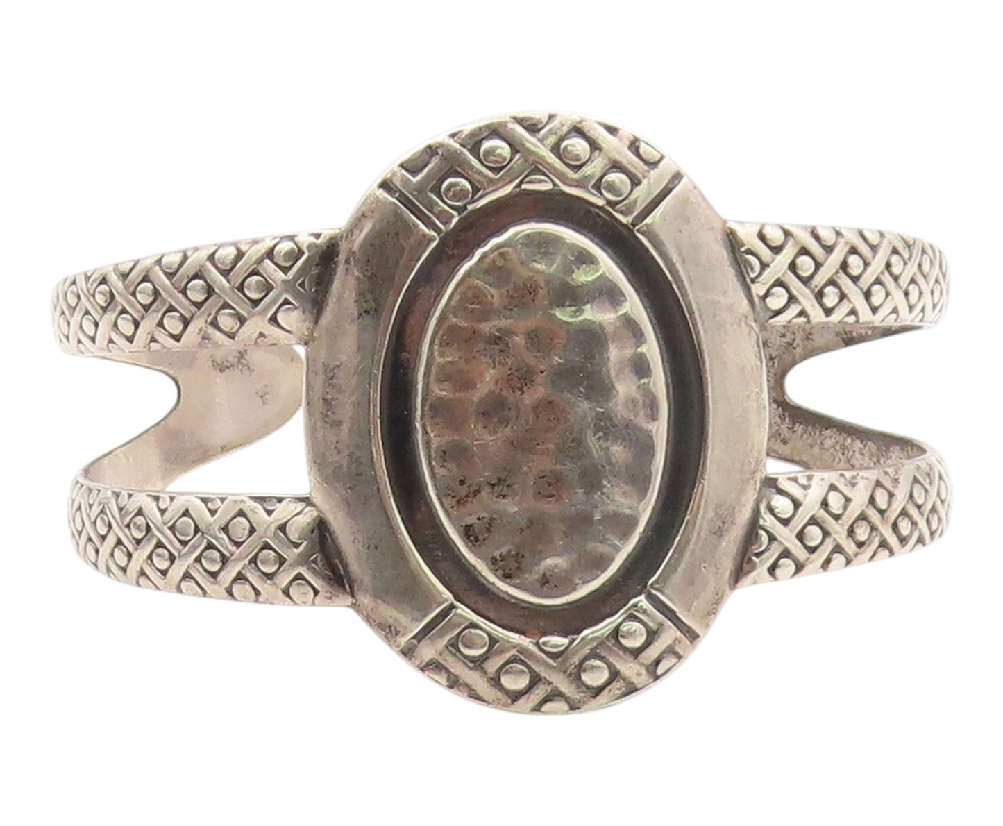 925 Sterling Silver Vintage Bracelet MEXICO Hammered Concho Shield Cuff  BT12138