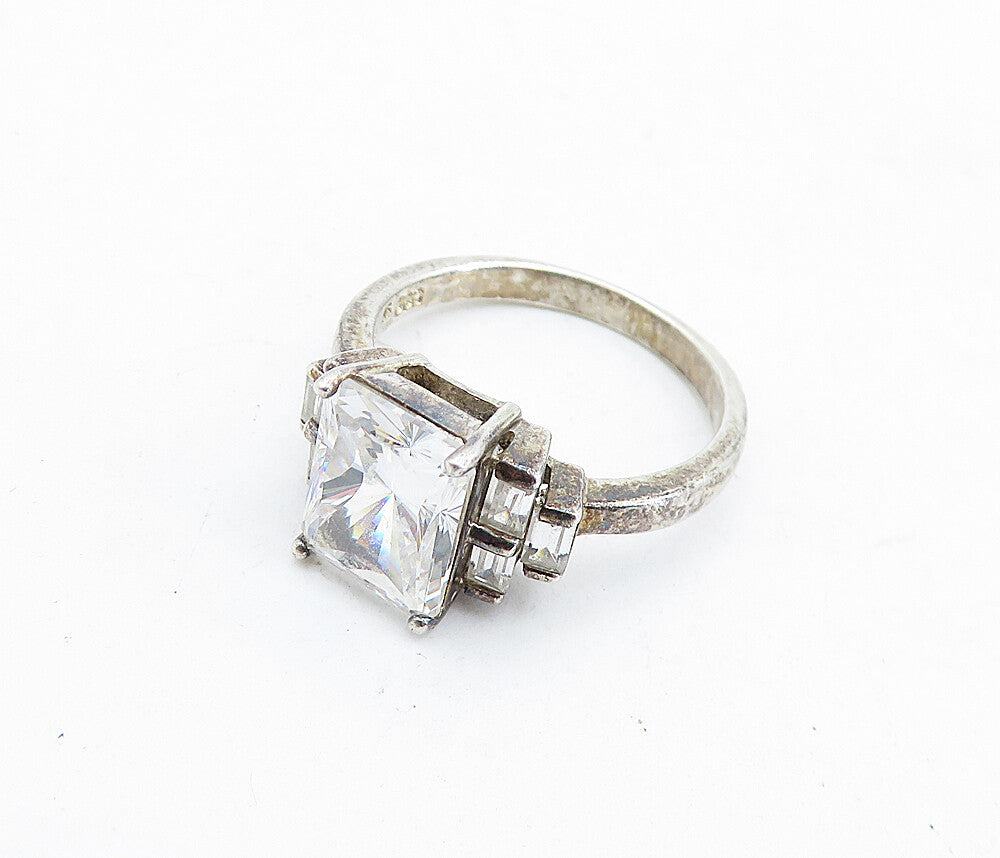 KOREA 925 Silver  Vintage Cubic Zirconia Solitaire Accent Ring Sz 8  RG5793