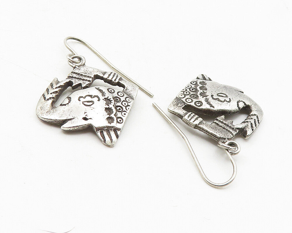 925 Sterling Silver  Vintage Etched Elephant's Head Dangle Earrings  EG5919