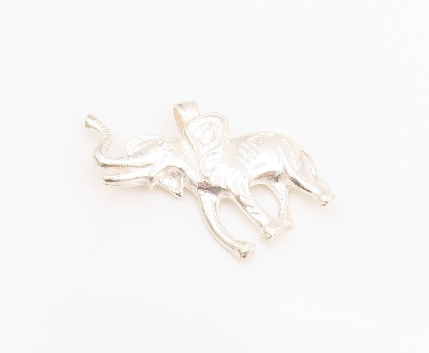 925 Sterling Silver Vintage Pendant Good Luck Majestic Elephant Charm  PT25243