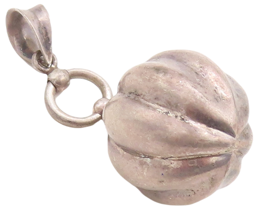 925 Sterling Silver Vintage Pendant Dark Tone Puffed Carved Sphere  PT23732