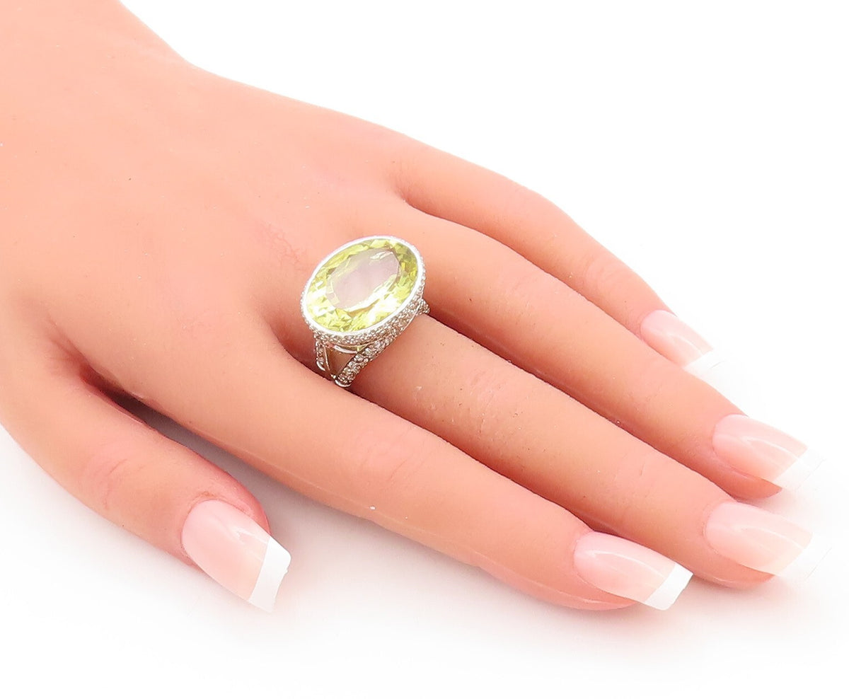 925 Sterling Silver Vintage Ring Large Oval Cut Lime Quartz & CZ  Sz 7  RG29471