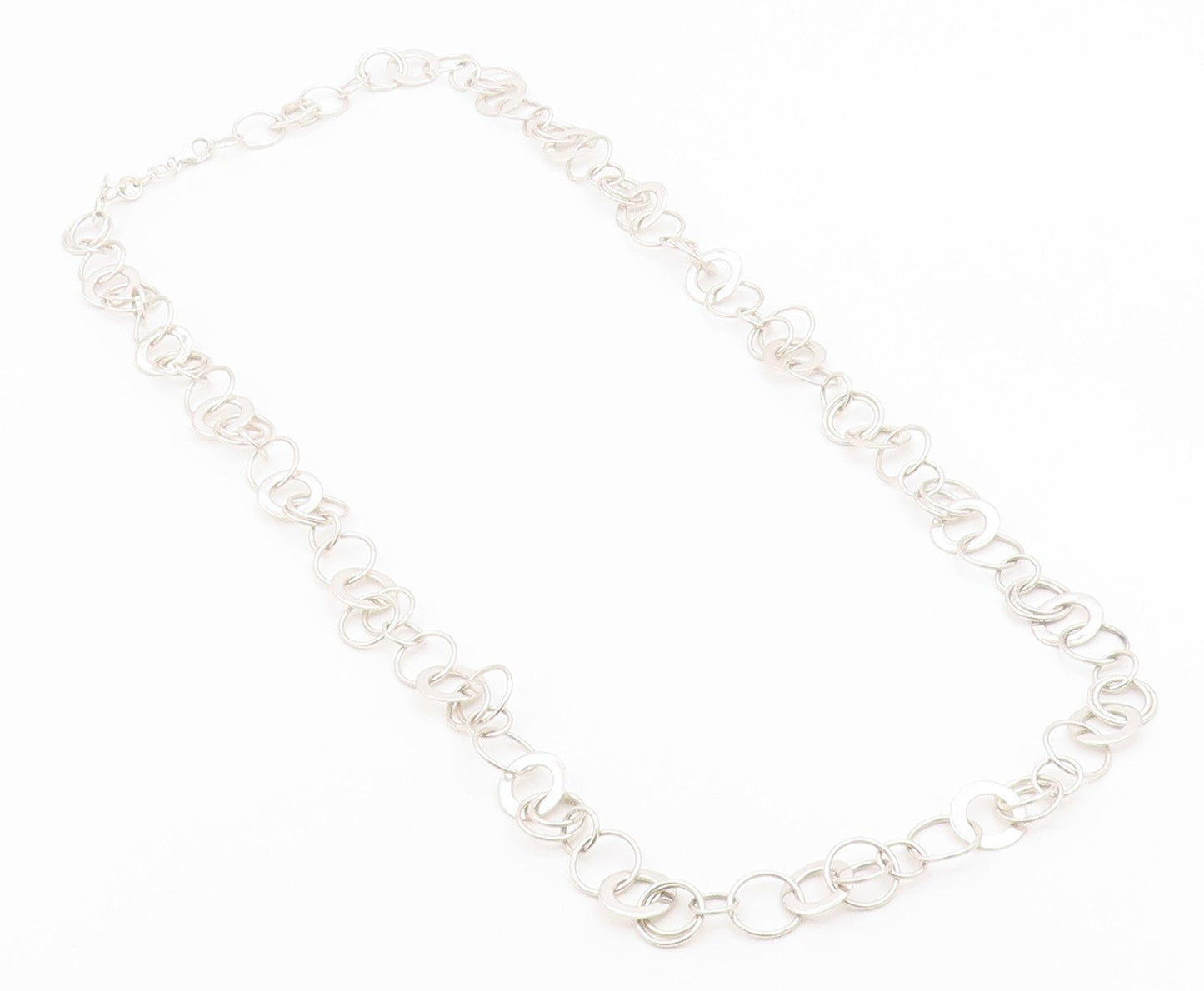 925 Sterling Silver Vintage Necklace Modernist Interlocking Circles Chain NE4942