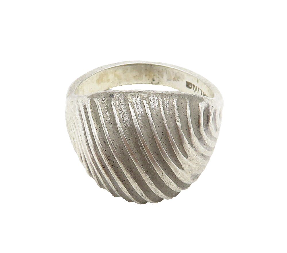 925 Sterling Silver  Vintage Shiny Fluted Dome Band Ring Sz 6.5  RG15800