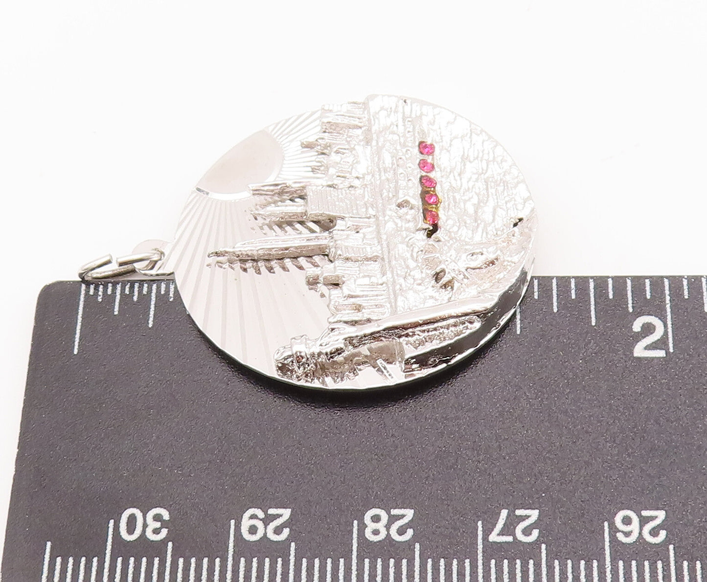 925 Sterling Silver Vintage Pendant Ruby Band Carved NYC Skyline Coin  PT22997