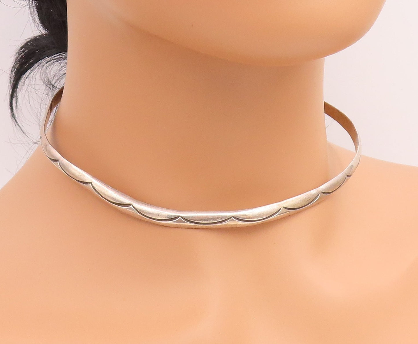 925 Sterling Silver Vintage Necklace ALEX SANCHEZ NAVAJO Classic Choker  NE4883