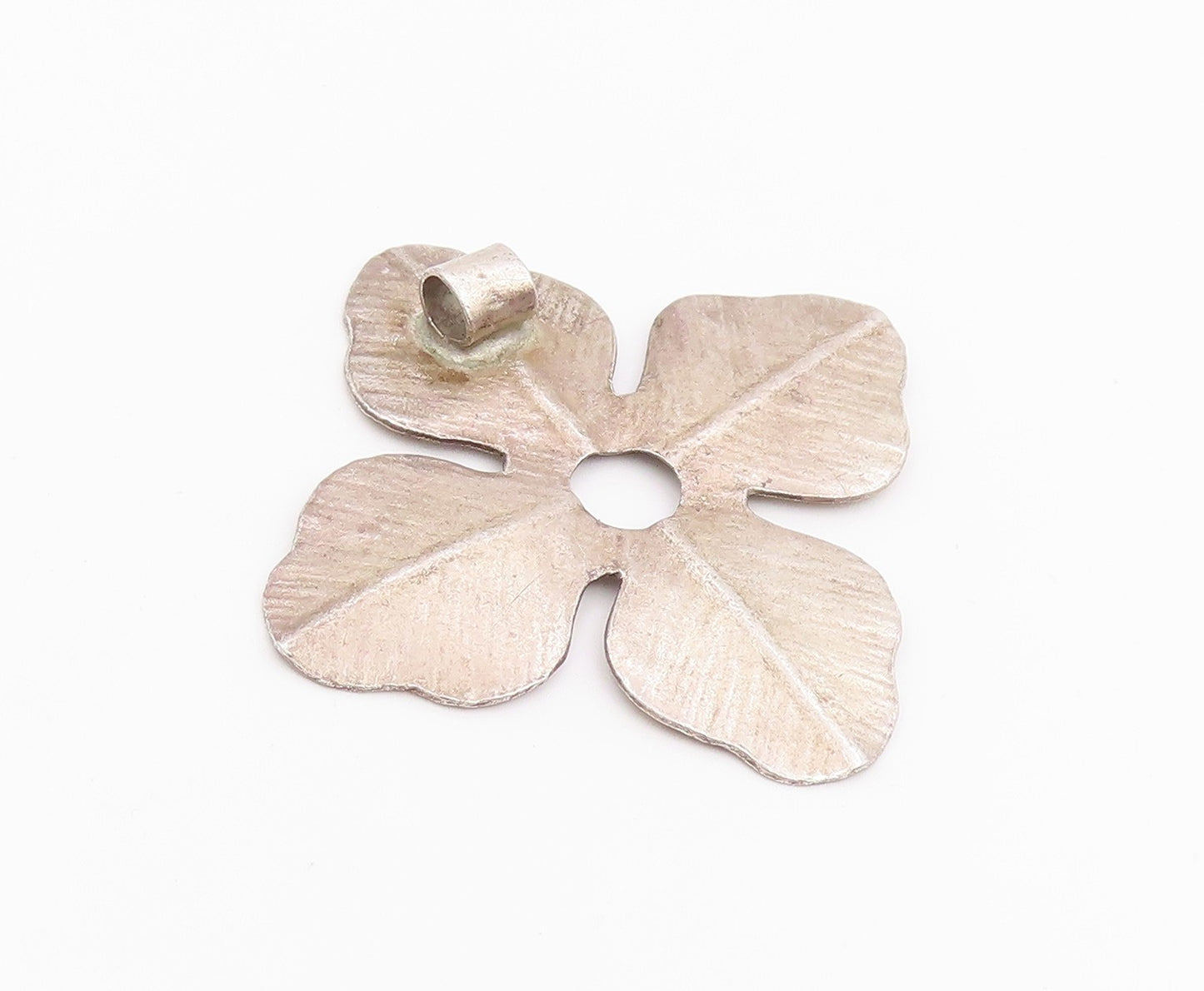925 Sterling Silver Vintage Pendant Classic Etched Spring Blossom Petal  PT26014