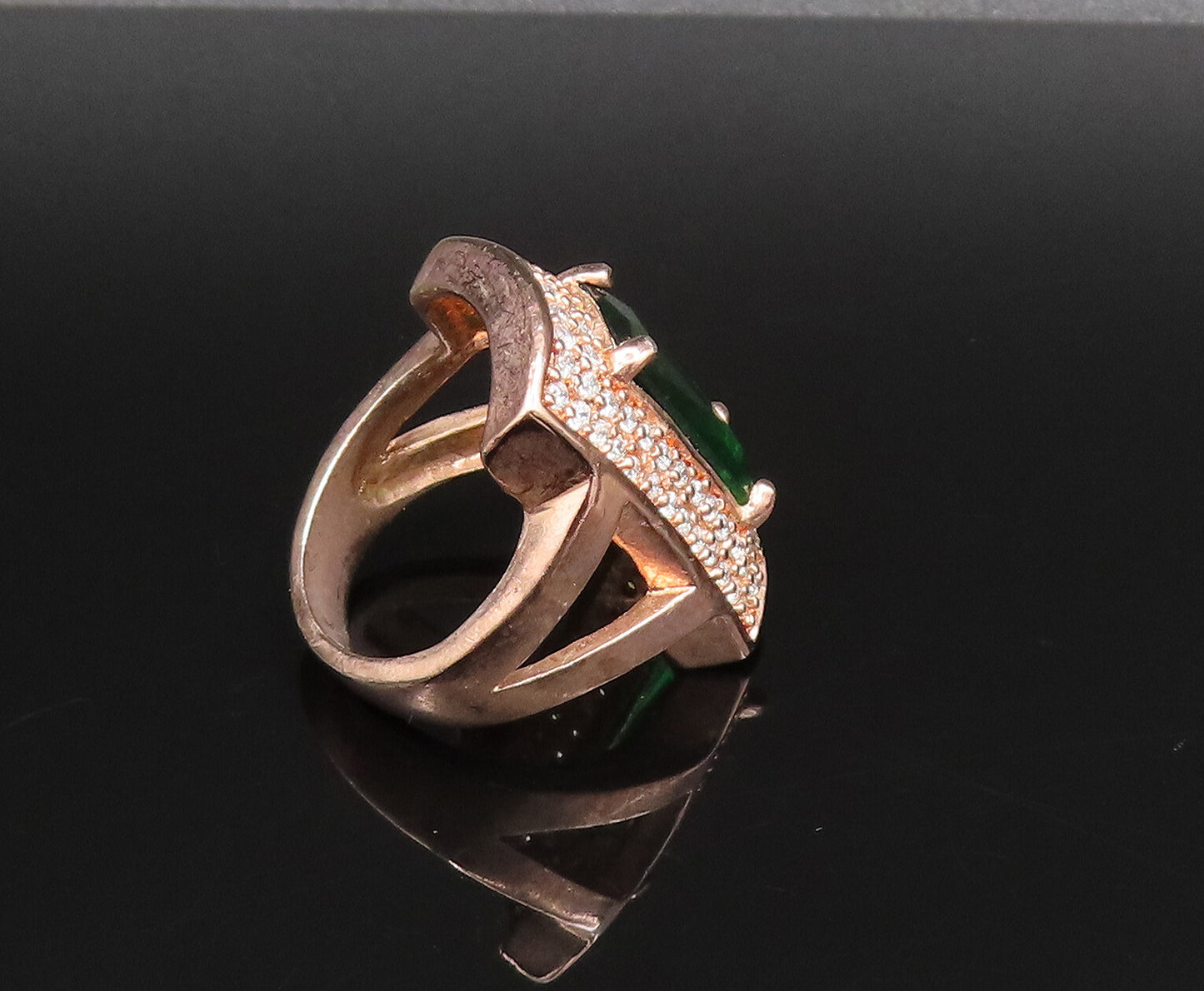 925 Silver  Vintage Rose Plated Emerald & Topaz Statement Ring Sz 8  RG25849