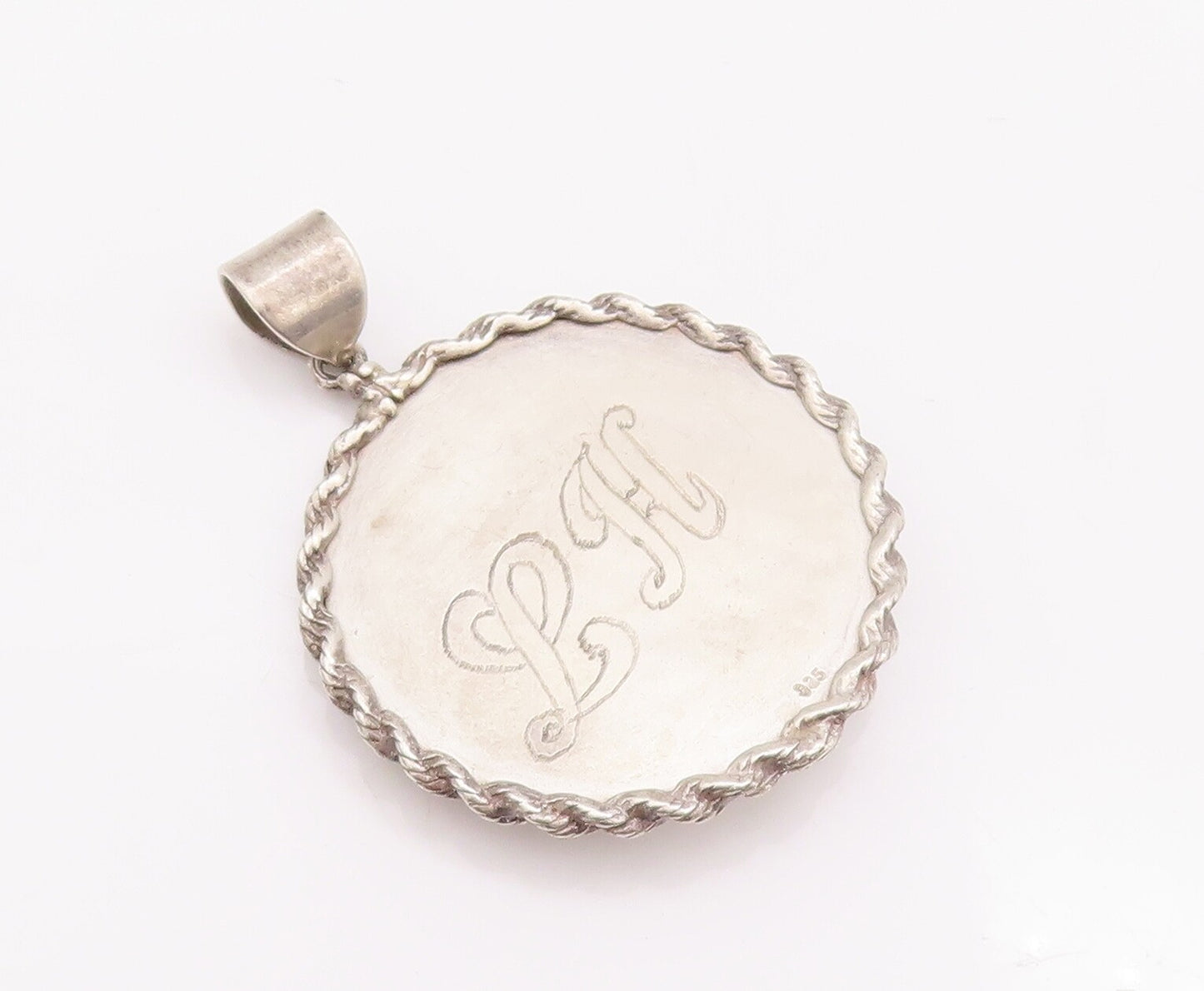 925 Sterling Silver Vintage Pendant Roped Bordered Carved Dog Bite Badge PT22976
