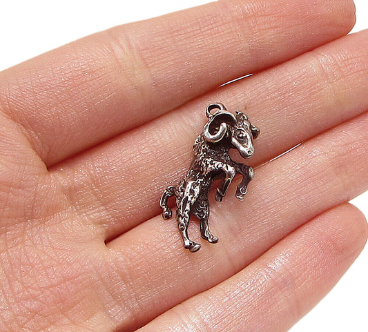 925 Sterling Silver  Vintage Bull Drop Pendant  PT2371