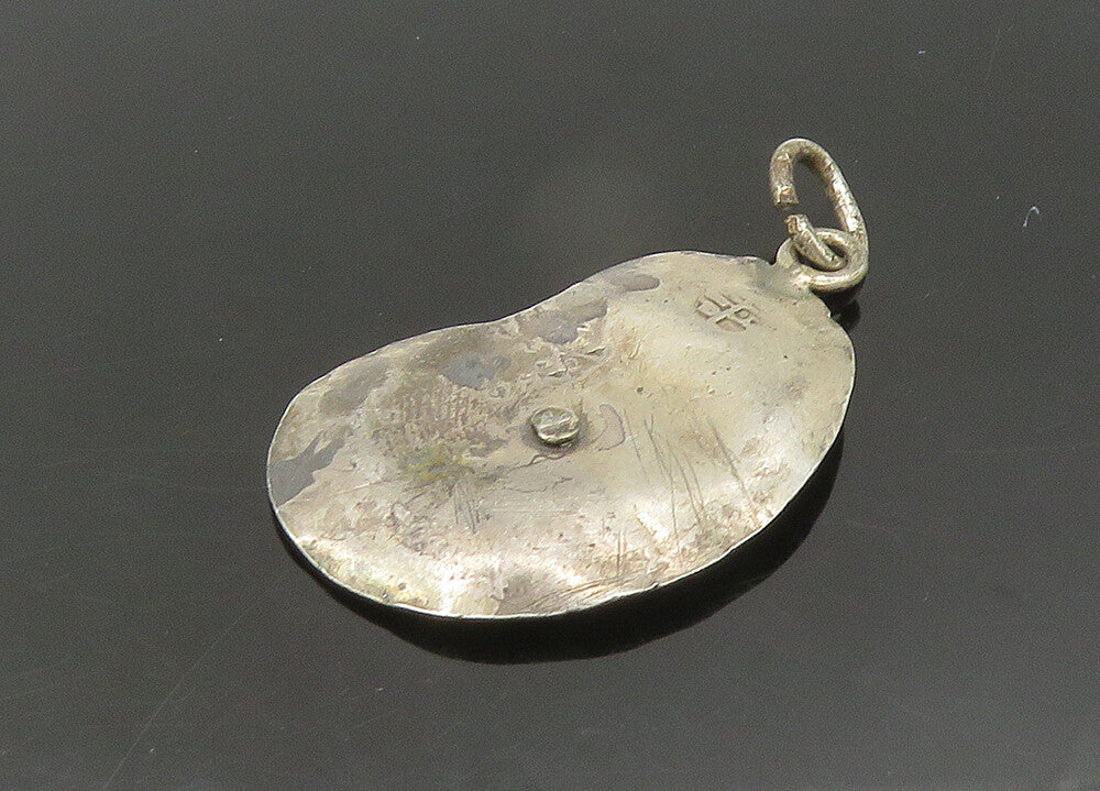 925 Sterling Silver  Vintage Dark Tone Etched Figure Drop Pendant  PT17672