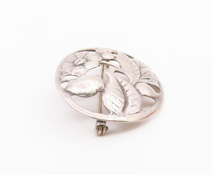 925 Sterling Silver  Vintage Shiny Floral Motif Oval Brooch Pin  BP8599