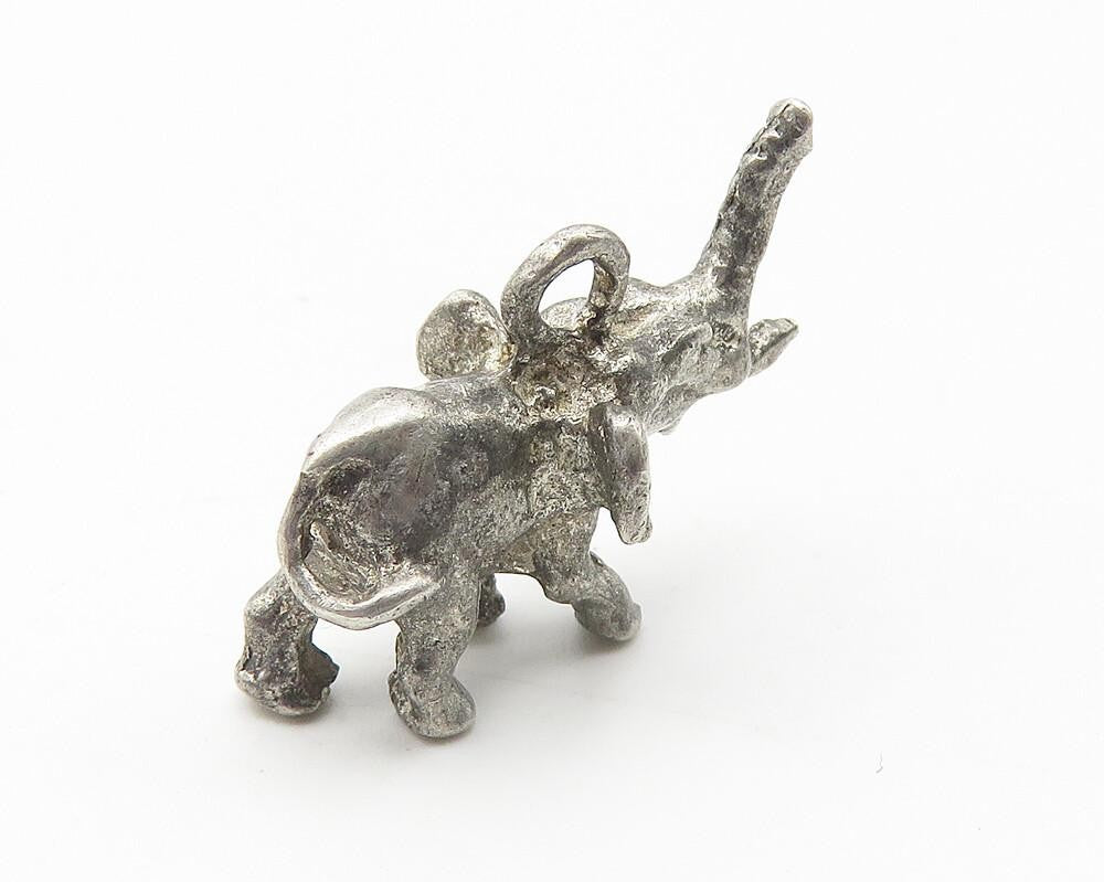 925 Sterling Silver  Vintage Petite Dark Tone Elephant Motif Pendant  PT8166