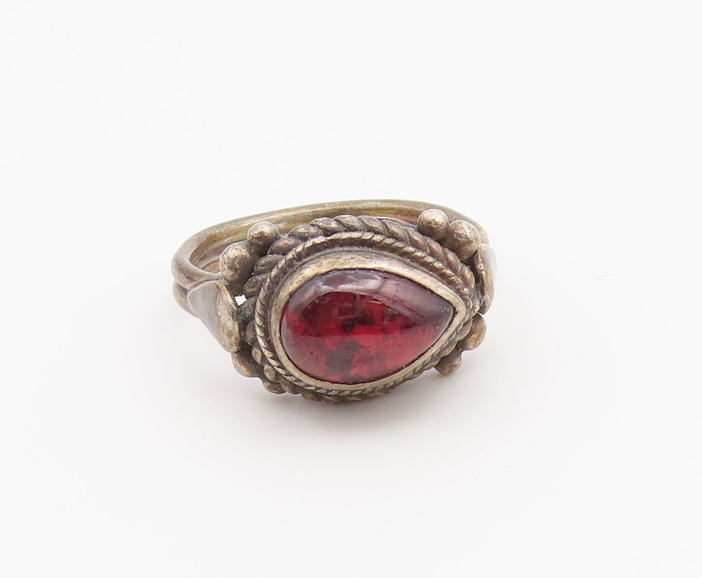 925 Sterling Silver Vintage Ring Teardrop Garnet Statement Band  Sz 6  RG36806