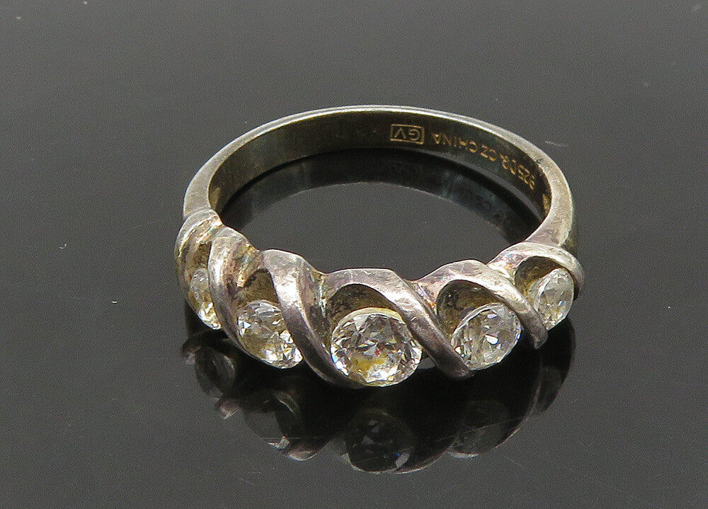 925 Silver  Vintage Cubic Zirconia 5 Stone Petite Band Ring Sz 5  RG22211